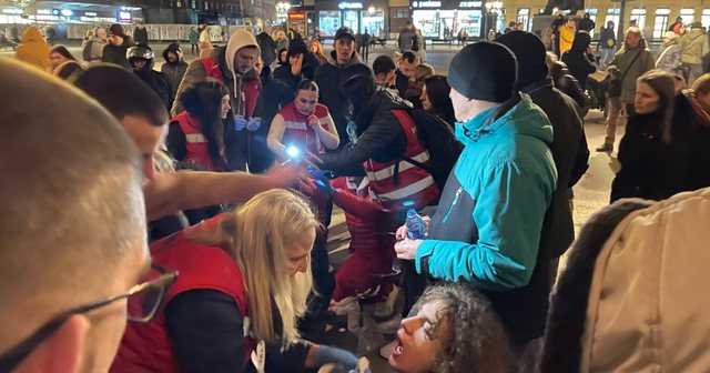 Dhunë në Novi Sad/ Studentët akuzojnë mbështetësit e pushtetit për sulm gjatë protestës