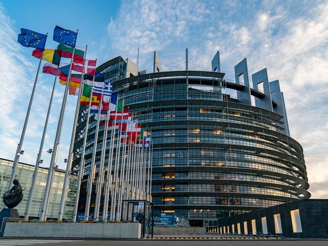 PE mbështet Shqipërinë/ Integrimi në BE, 9 eurodeputetë javën e ardhshme në Tiranë