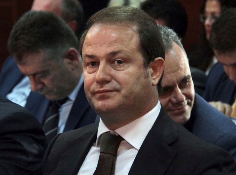 Gjoni mbështet Berishën: Të sulmojmë selitë e PS