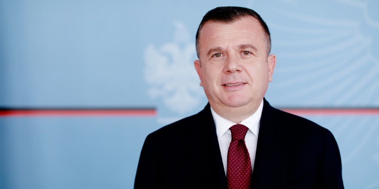 Taulant Balla mesazh për familjen shqiptare që humbi jetën në Itali: Lajm i trishtë, u prehshin në paqe