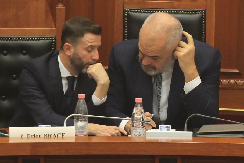 Gara për Tiranën/ Juristi: ‘Partia e vjetër’ e PS mbështet Braçen! Nëse Rama i nënshtrohet presionit…