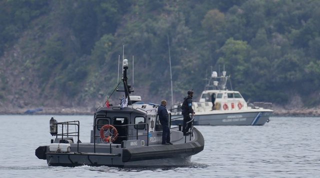 Mbytja e anijes së “Frontex” në ishullin grek, po transportonte ambasadorin e Estonisë! 5 të plagosur