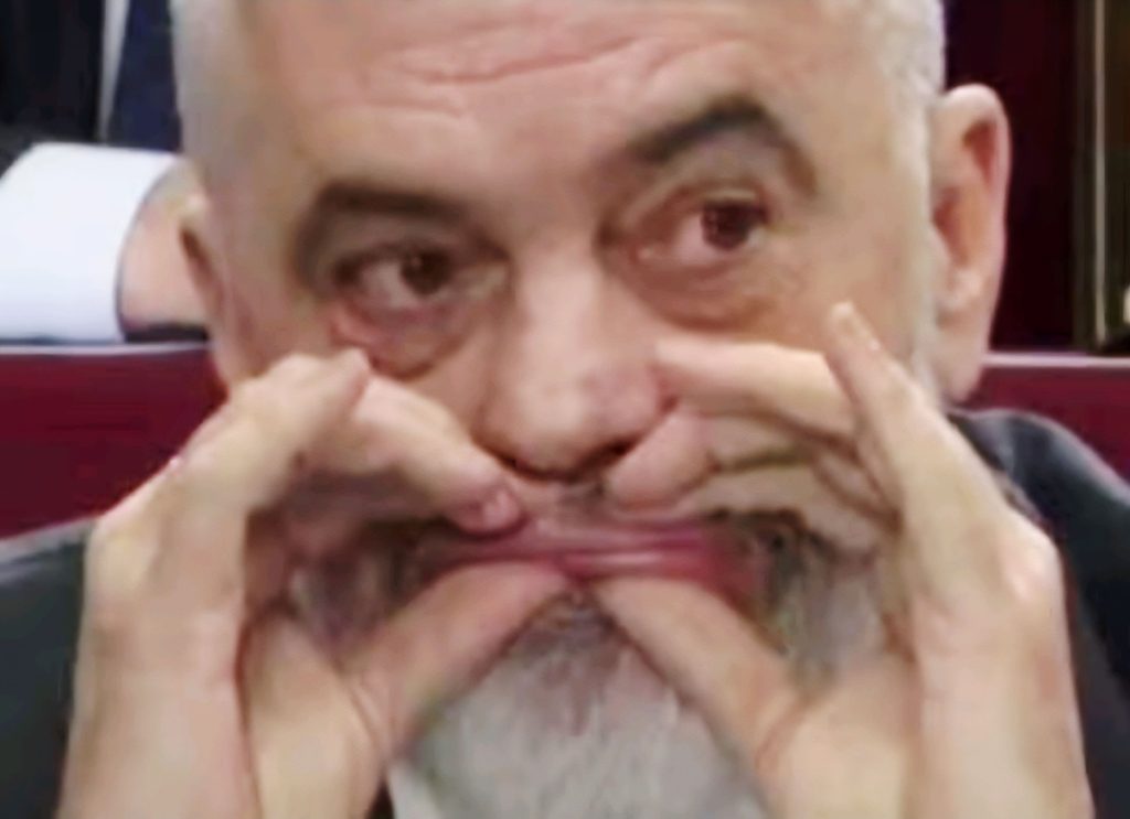 Xhaçka,Tahiri dhe Balluku “të pafajshëm”, ndërsa Ahmetaj jooo, ç’karagjoz Kryeministër!