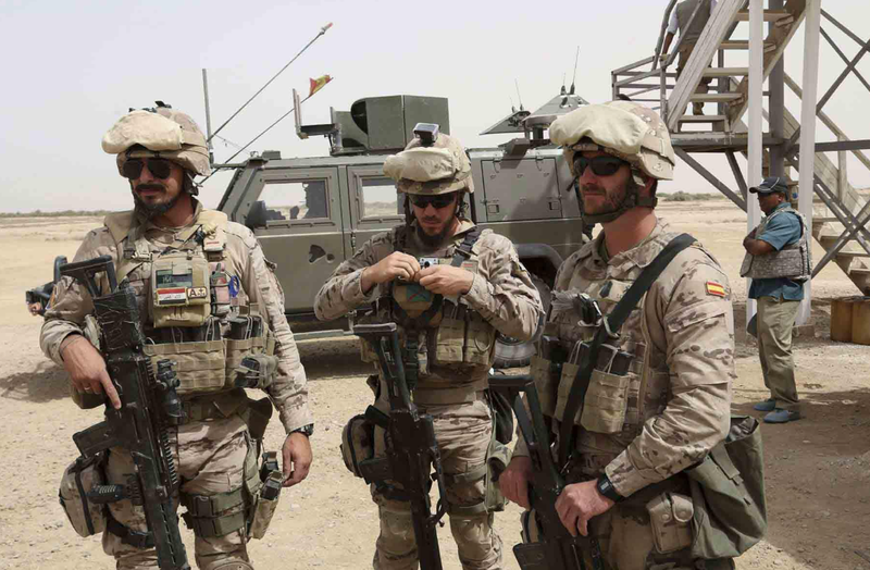 NATO pezullon përkohësisht aktivitetet stërvitore në Irak, tërheq 600 anëtarë të stafit