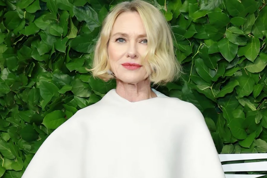 Naomi Watts: “Kush më do, duhet të pranojë faqet e mia të varura
