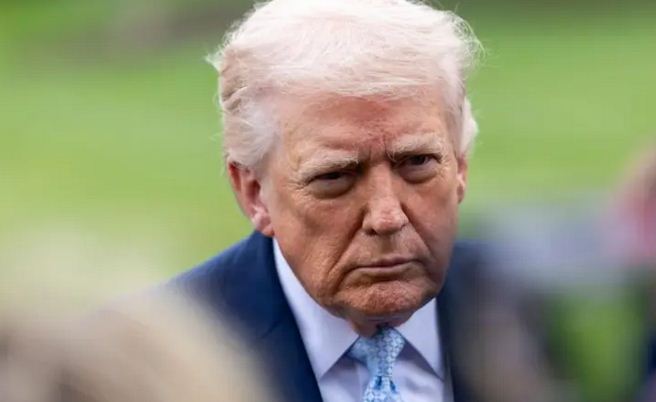“Paqe përmes forcës”, mesazhi i Trump përpara afatit për Iranin mbi Ngushticën e Hormuzit