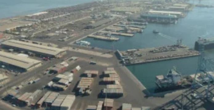 Sulmohet me dronë porti kryesor tregtar në Kuvajt, dëme të mëdha materiale, nuk raportohet ende për viktima