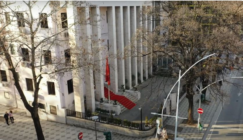 Jo direkt arrest me burg. Gjykata e Lartë nis procedurën për masat e sigurisë, kush përfiton