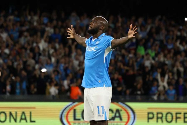 Plas para ndeshjes me Milanin, Lukaku bëhet çështje te Napoli