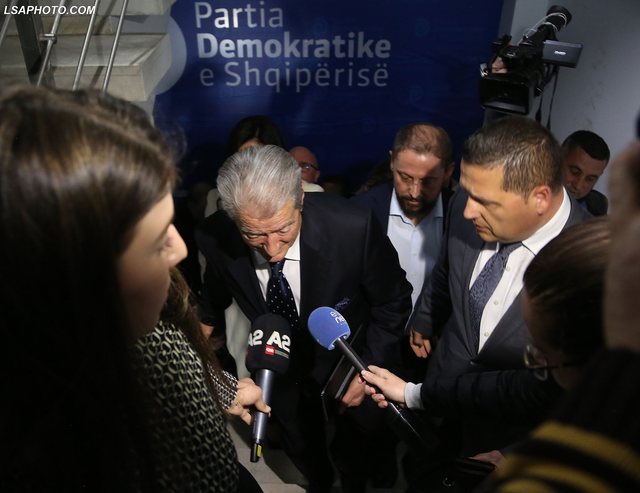 Realiteti përtej përjashtimeve: Pse ndodhin sherret në PD?
