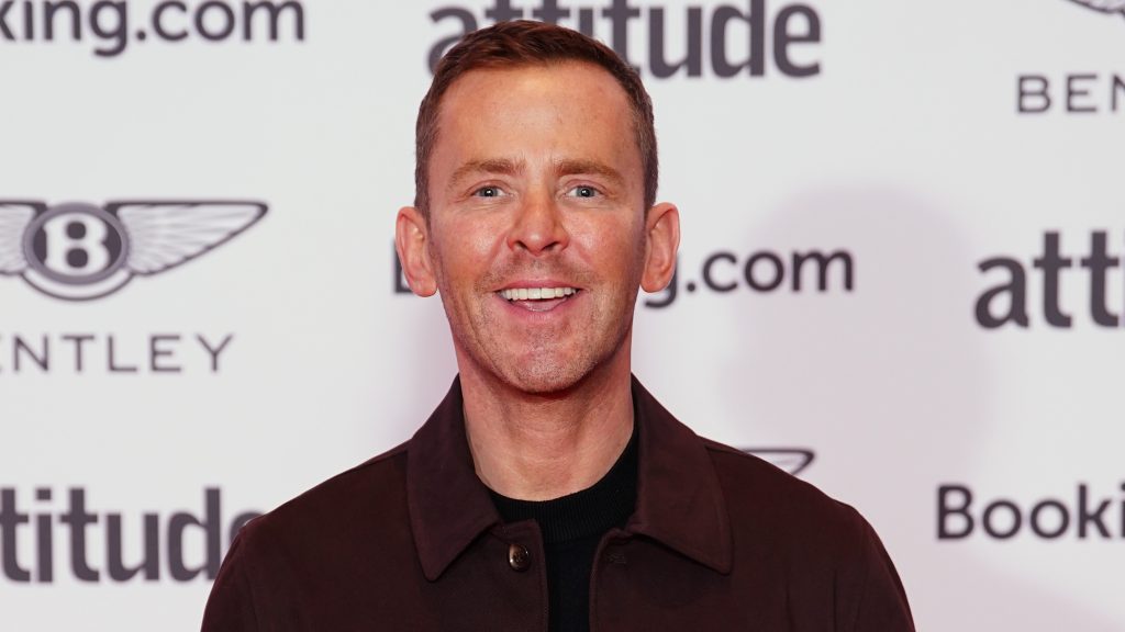 BBC shkarkon Scott Mills pas akuzave historike për abuzim seksual