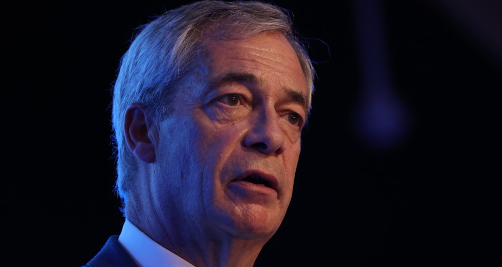 “Big Chungus” dhe monedhat meme raciste: videot Cameo të Nigel Farage janë të mbushura me gjuhën e ekstremit të djathtë online”