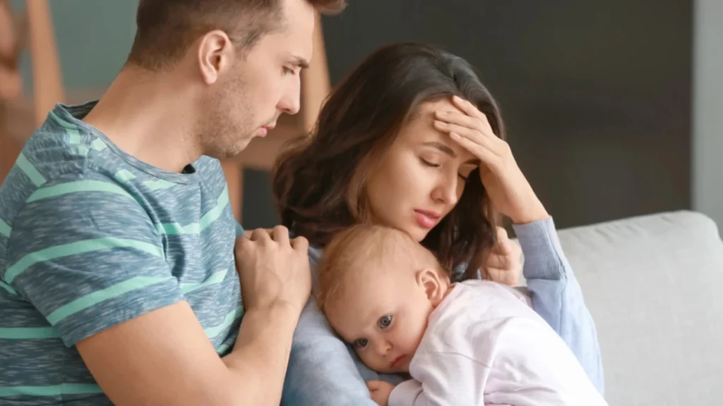 Martesa e palumtur prek më shumë nënat se baballarët: Terapia, ndarja apo një fillim i ri?