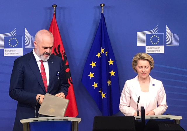 Çfarë do të thotë drita jeshile e Brukselit për raportin e ndërmjetëm mbi Shqipërinë?
