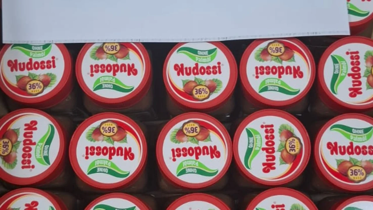 11:39 AKU bllokon 18.3 kg çokokrem “Nudossi” në Shqipëri, pas alarmit për salmonelë nga RASFF