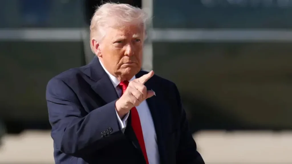 Prania e UFO-ve në Tokë, presidenti Trump: Shumë shpejt do të publikojmë dokumente sekrete rreth tyre