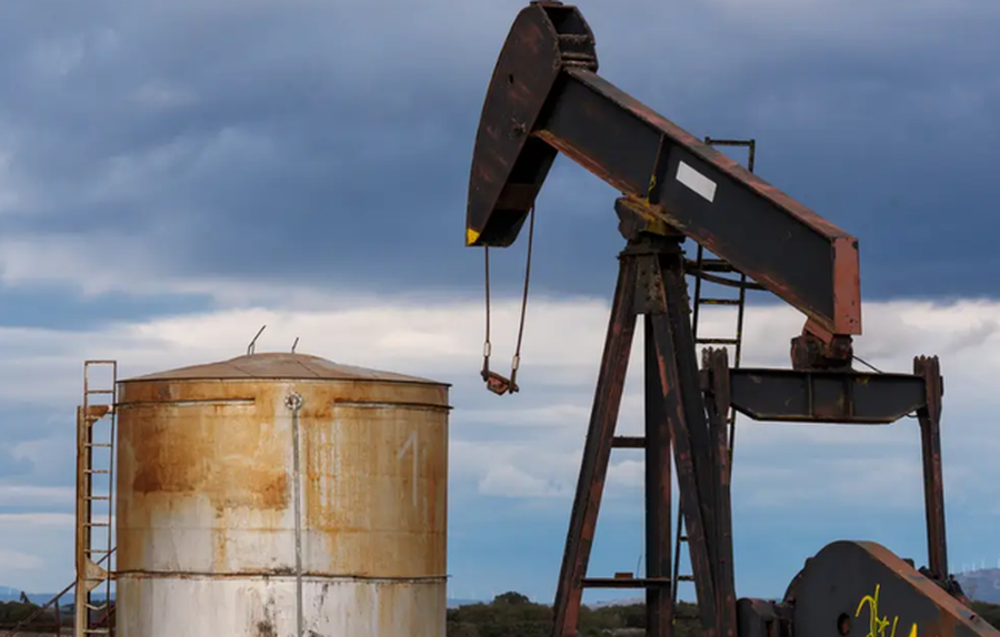 16:12 Nafta mbi 100 dollarë për fuçi, tensionet SHBA-Iran rrezikojnë furnizimin global