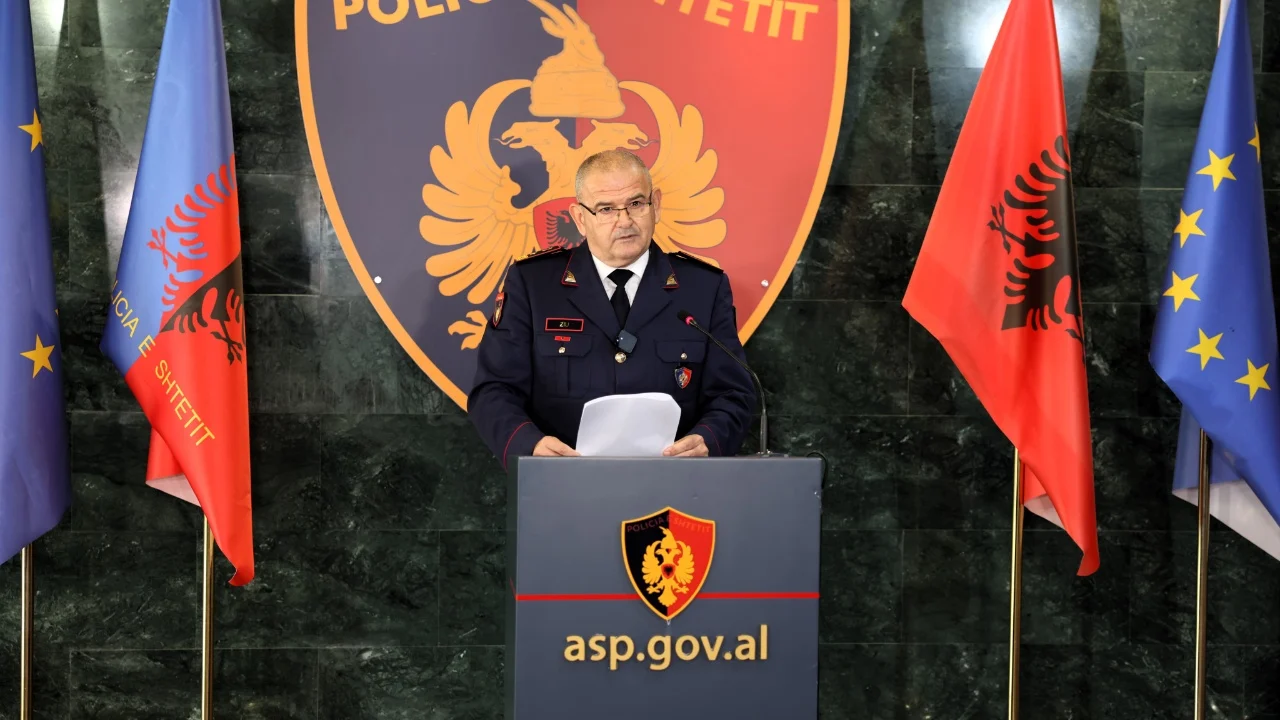 12:40 Aksidenti tragjik në Durrës me dy fëmijë të vdekur/ Policia paralajmëron “dorë të hekurt” ndaj shoferëve të pabindur