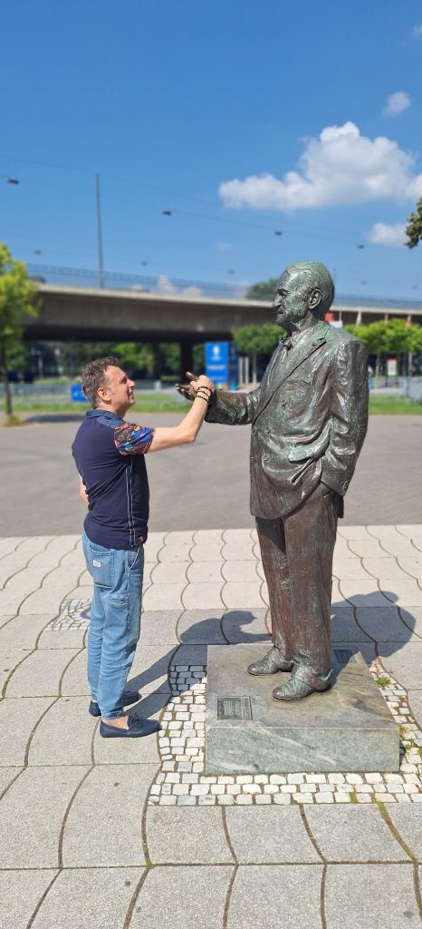 “Partia ime, topin e gjuaj vetë”