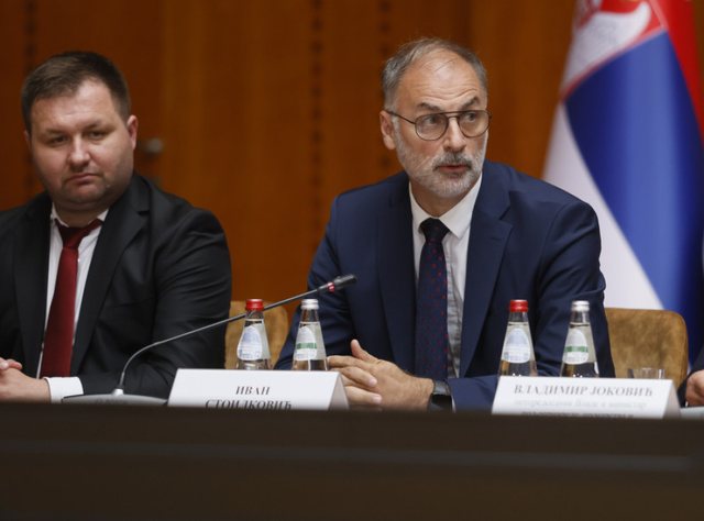 Skandali i spiunazhit trondit Maqedoninë e Veriut, opozita akuzon zv/kryeministrin për lidhje me shërbime sekrete serbe