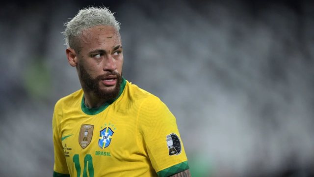 Përçarje brenda Brazilit/ Neymar akuzohet se po mban ‘peng’ kombëtaren, i jepet afat deri para nisjes së Botërorit