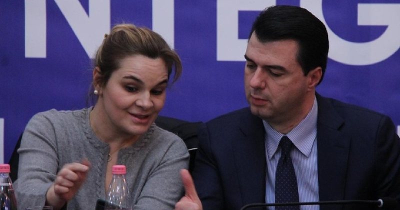 Monika Kryemadhi akuzon Lulzim Bashën se financon portale për sulme denigruese ndaj saj