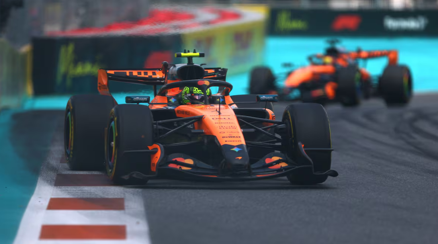 F1, McLaren “ringjallet” në SHBA. Norris-Piastri lënë pas Leclerc