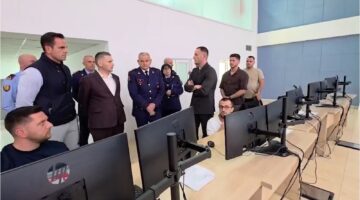 15:00 Siguria në rrugë, intensifikohet bashkëpunimi mes Policisë së Shtetit dhe ARRSH-së