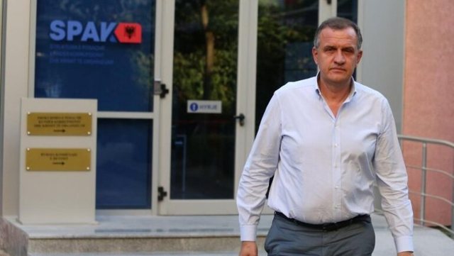 13:00 Ilir Beqaj kërkon lirimin nga qelia, ofron 20 mijë euro garanci