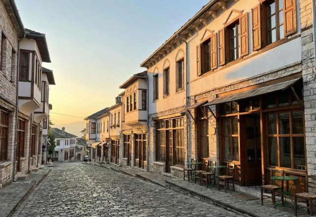 13:00 Shqipëria shpallet për të tretin vit radhazi destinacioni kryesor kulturor i Evropës Juglindore