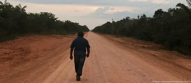 Brazili rikthen planet për të shtruar autostradën përmes pyllit të Amazonës