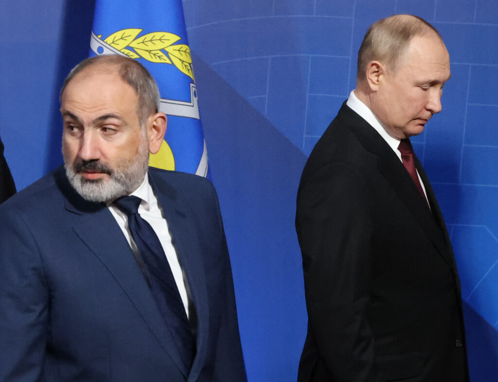 Armenia drejt zgjedhjeve / Putini i shpall “luftë” Pashinyanit, Trumpi e mbështet