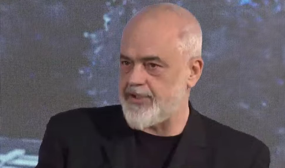 13:39 “Brukseli bekim dhe sfidë për Shqipërinë”, Rama për projektin e BE: Investim për rritjen e kapaciteteve të pushtetit vendor