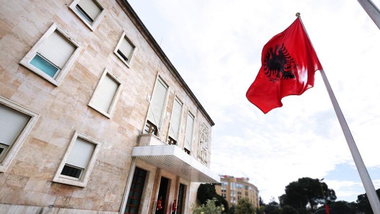 VKM/ Lirohet nga detyra zv.ministri i Punëve të Jashtme Miriam Shyti