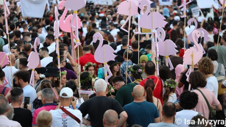 ‘Na kanë futur xixat në të 4-at anët’, Rama për protestat: Greqia vijon me sukses ‘të shitet tek të huajt’