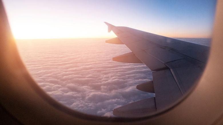 Këto janë 10 truke që e bëjnë fluturimin me avion më të rehatshëm dhe pa stres (Lifestyle)