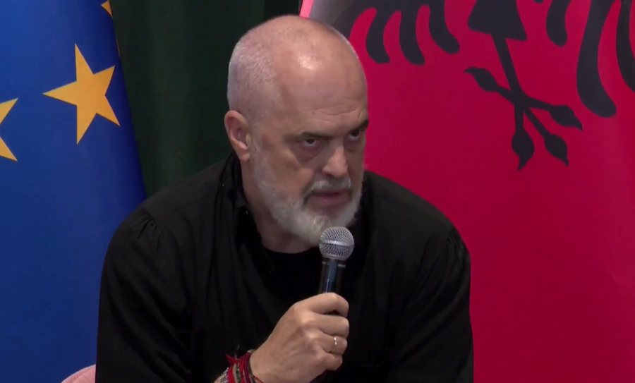 “Pse nuk e mbani Zvërnecin ashtu, special?”