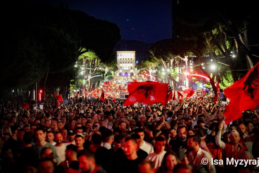UGSH: Gjuha denigruese dhe agresioni verbal ndaj gazetarëve në protesta dhe rrjetet sociale, një akt kriminal publik