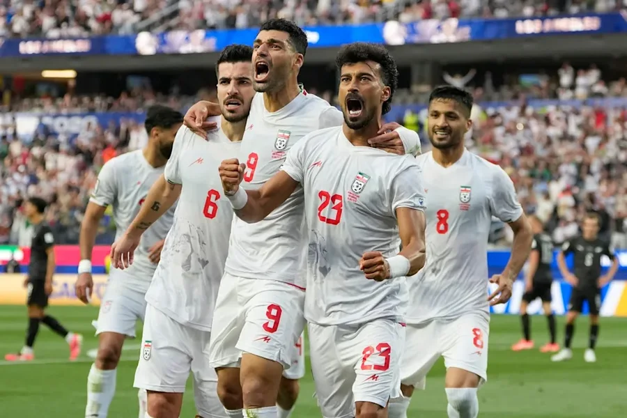 Lufta ‘zbret’ në futboll-Irani përballet me kufizime nga SHBA: Udhëtim vetëm 24 orë para ndeshjeve të tyre