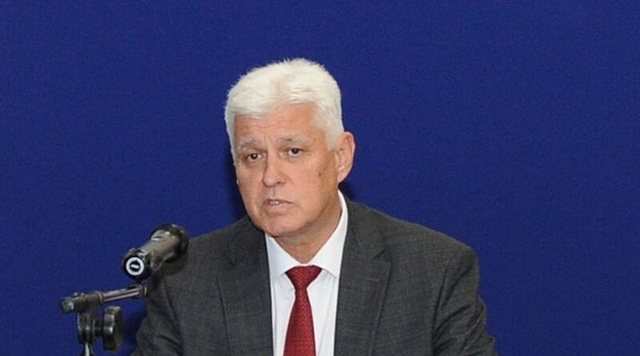Bullgaria ndalon furnizimin me armë për Ukrainën, qeveria e re kërkon zgjidhje përmes negociatave me Rusinë