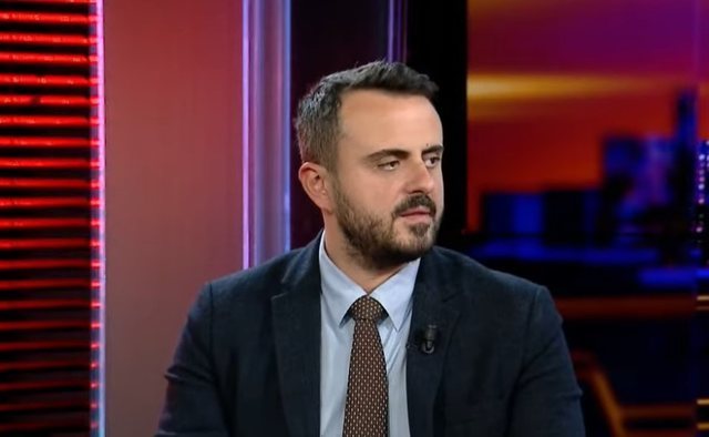 “Të shijojmë protestën”/ Xhaferri: Demokratët të pranishëm, pa kompleks për thirrjet ndaj Berishës