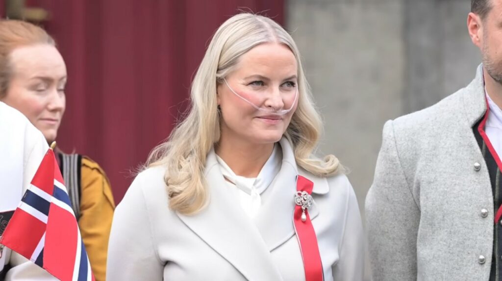 Në gjendje të rëndë princesha Mette Marit, kthehet vajza e saj nga Australia