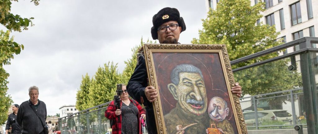 Vritet në Poloni artisti rus dhe kritik i Putin