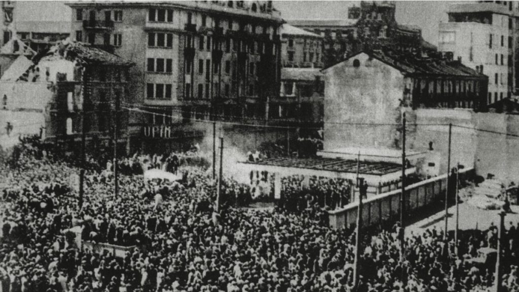 Histori? Kush e vrau Musolinin? Rindërtime, pyetje dhe hipoteza alternative