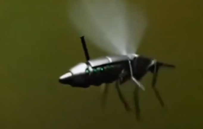 Kina prezanton dronin në formë mize për operacione ushtarake dhe spiunazh (Video)