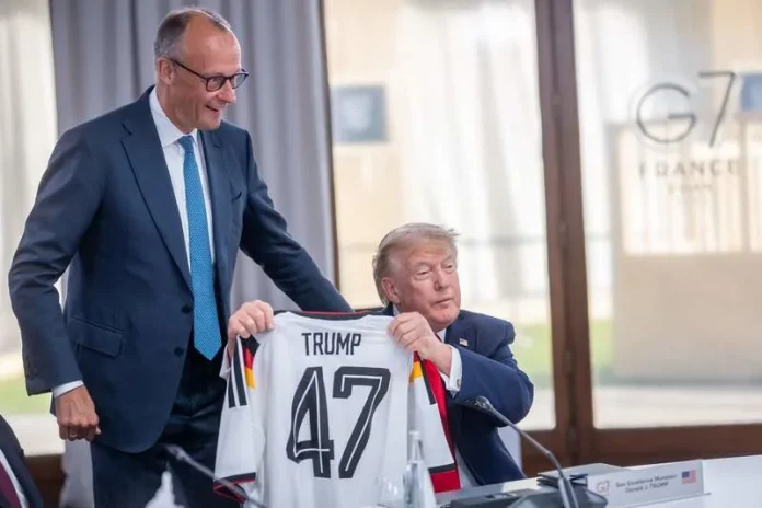 Merz i dhuron Trump fanellën e Gjermanisë, presidenti amerikan reagon ftohtë