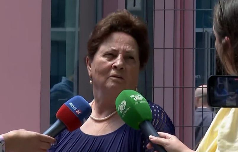 “Desha ta dëgjoj seancën”, Fatime Kryemadhi flet pas daljes nga GJKKO: Nuk kanë bërë asnjë ekspertizë për të ardhurat e mia