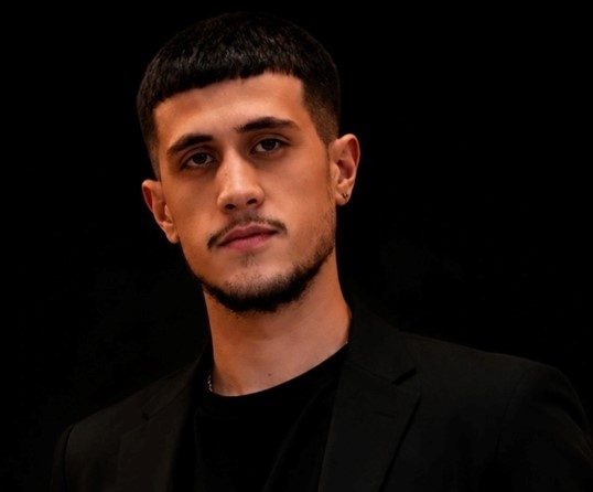 Talenti nuk mjafton: Rrugëtimi i një artisti të ri shqiptar