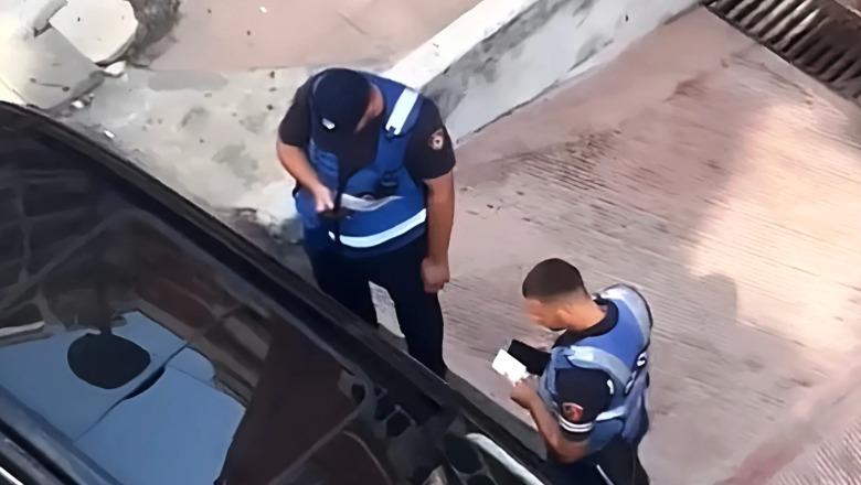 U kapën duke i marrë me “stil” 20 mijë lekë një shoferi, AMP arreston dy efektivët e policisë!