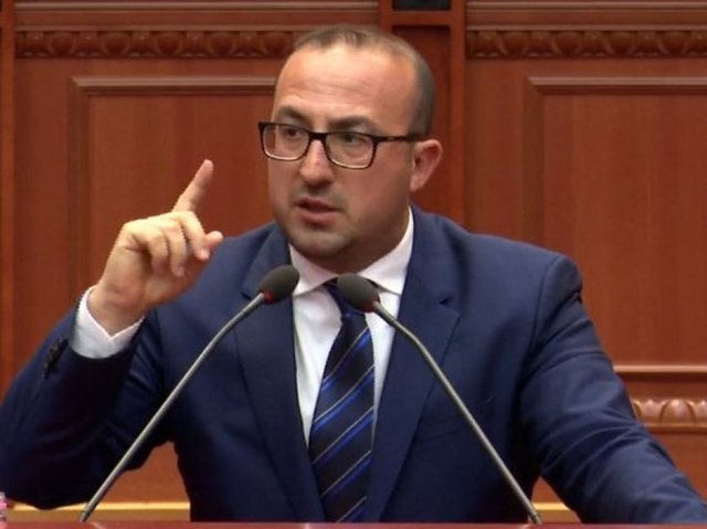 Korreshi në sulm për Divjakën: Kundër “shkrirjes” nga reforma, nuk e lejoj këtë maskaradë